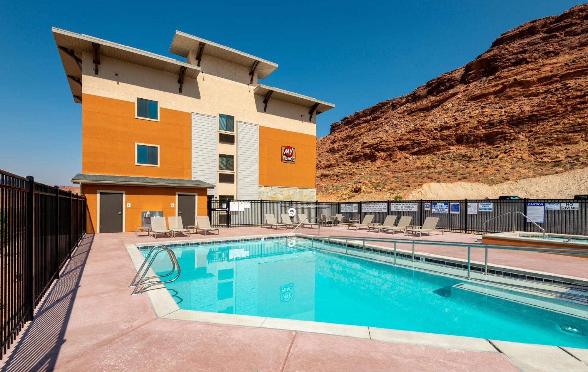 My Place Hotel-Moab, Ut Ngoại thất bức ảnh